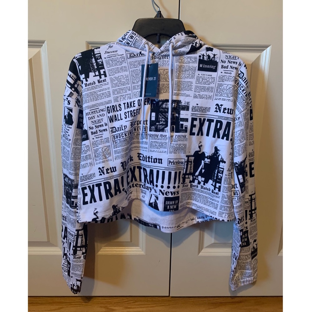 Brand New Newspaper Print Cropped Hoodie